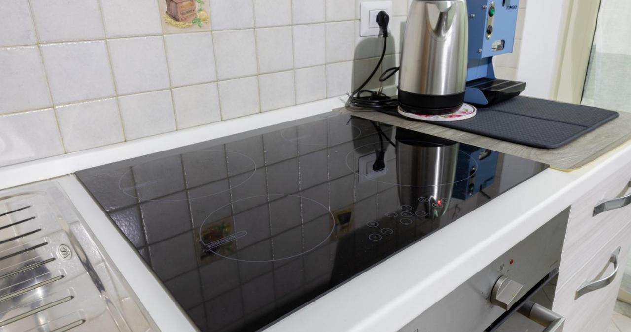 Decumani Apartments - Nel Cuore Di Napoli Eksteriør billede